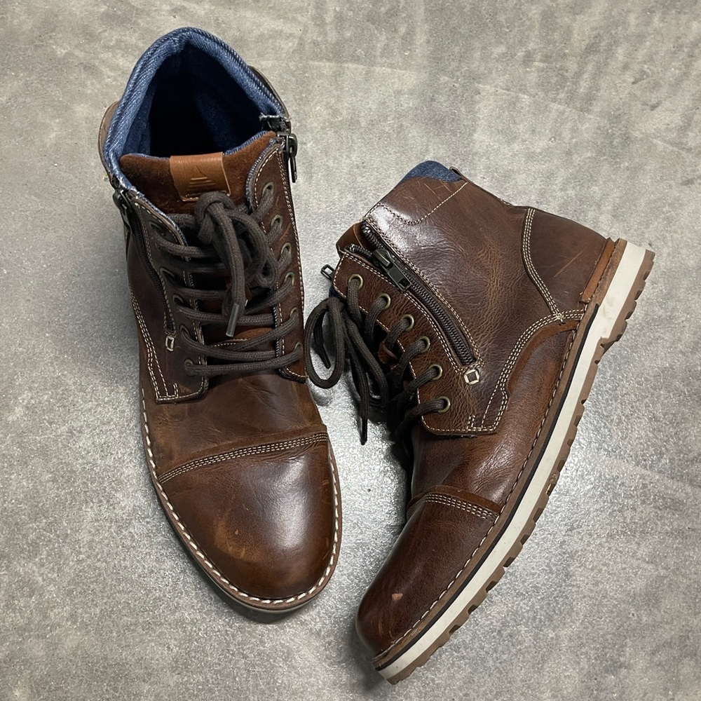 Aldo Leather Boots size 9